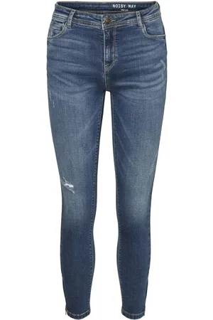 Noisy May Jeans