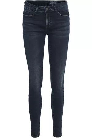 Noisy May Jeans