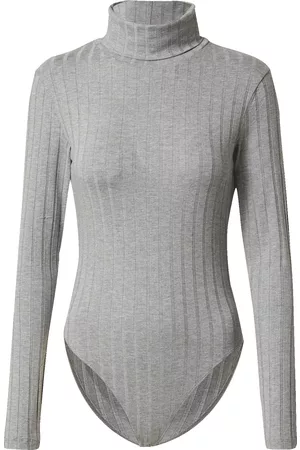 EDITED the label Shirtbody 