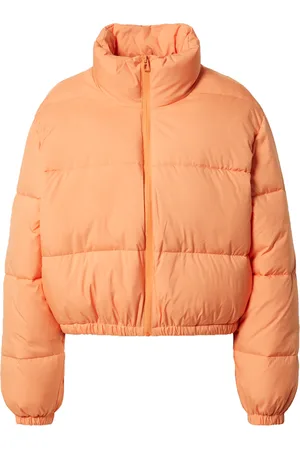 EDITED the label Vinterjakke 