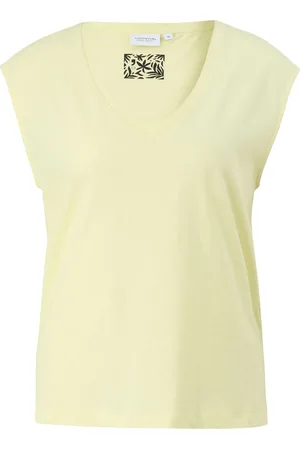Comma, Shirts