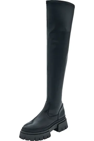 EDITED the label Overknees 