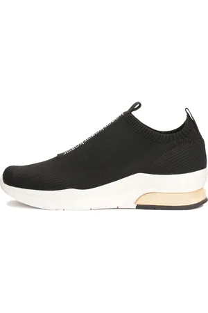 Kazar Slip On