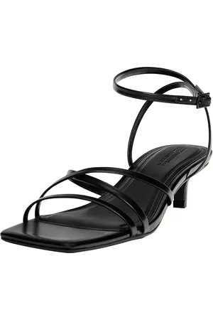 Pull&Bear Sandaler med rem