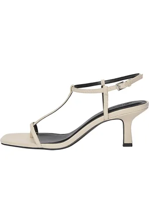 Pull&Bear Sandaler med rem
