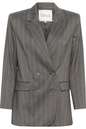 My Essential Wardrobe Blazer 