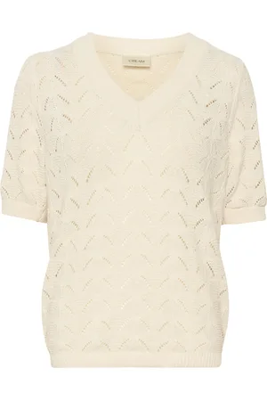 Cream Pullover 