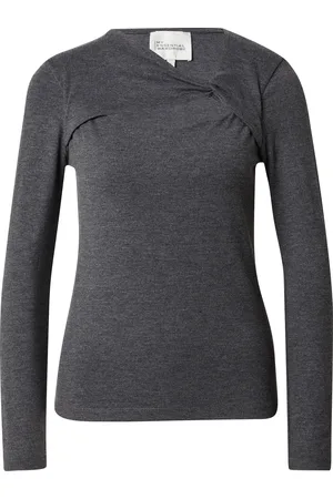 My Essential Wardrobe Shirts 