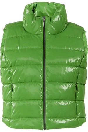 Comma, Vest