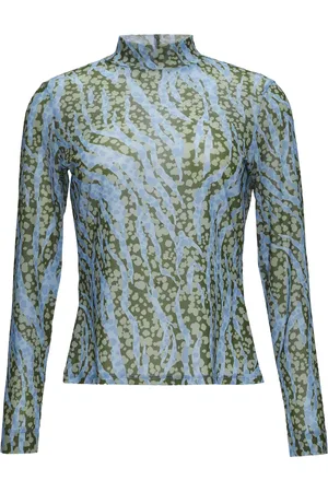 Comma, Shirts