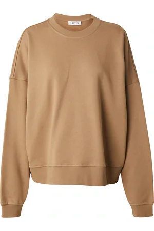 EDITED the label Sweatshirt 