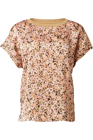 Comma, Shirts