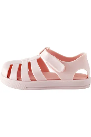 Next Sandaler