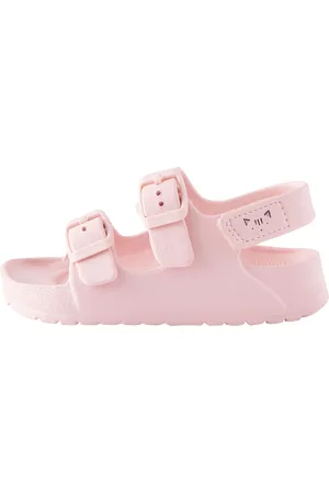 Next Sandaler