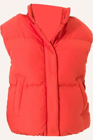 Daniel Hills Vest