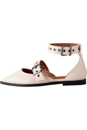 Next Sandaler