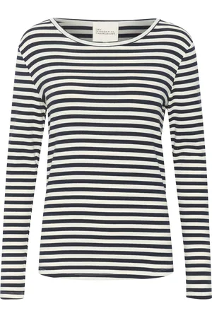 My Essential Wardrobe Shirts 