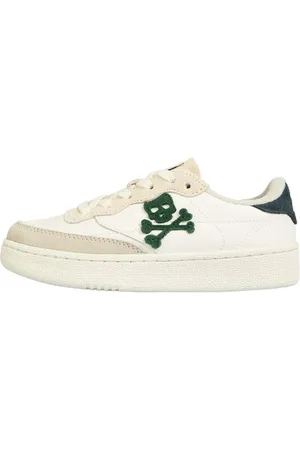 SCALPERS Sneakers