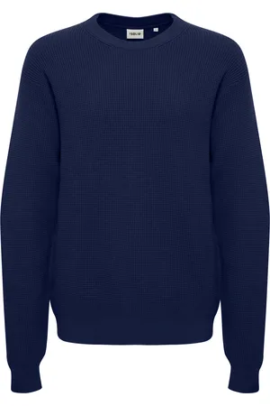 Solid Pullover 
