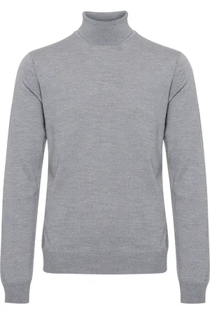 Casual Friday Pullover 