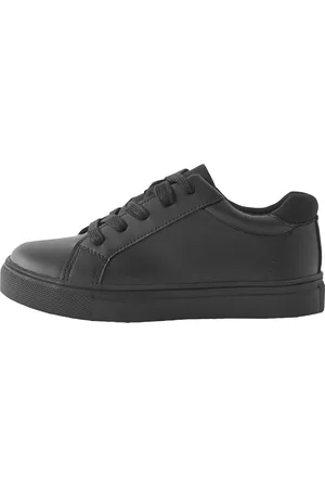 Next Sneakers