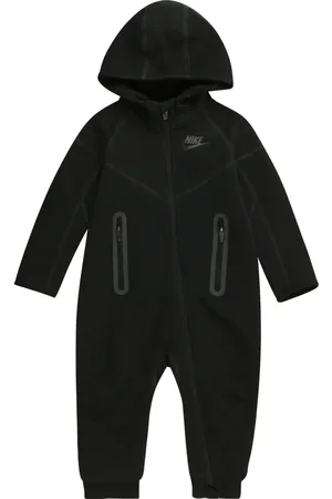 Nike Overall 