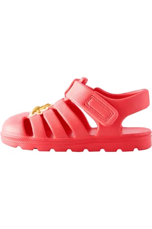 Next Sandaler
