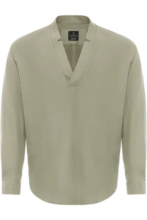 Antioch Bluser & t-shirts 