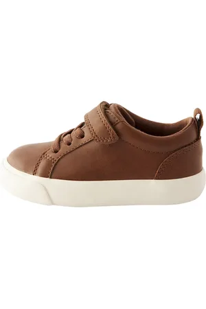 Next Sneakers
