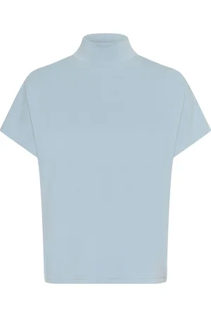 My Essential Wardrobe Shirts 