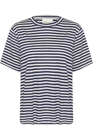 My Essential Wardrobe Shirts 