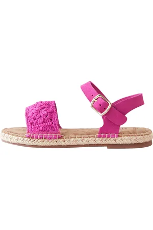Next Sandaler