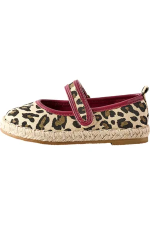 Next Sandaler