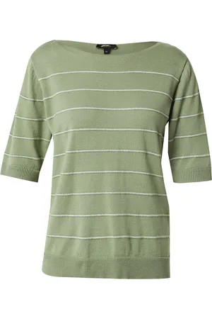 More & More Pullover