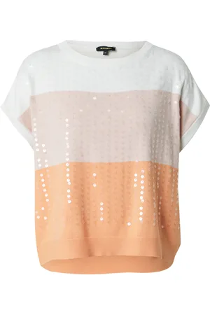 More & More Pullover