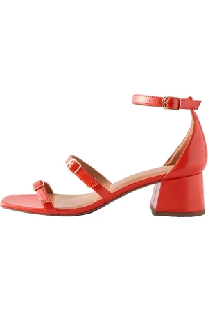 Next Sandaler med rem 