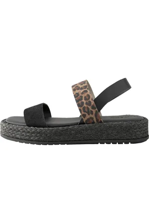 Next Sandaler