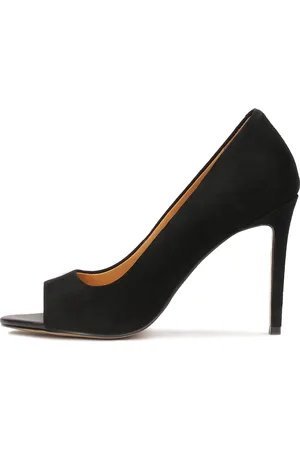 Kazar Pumps