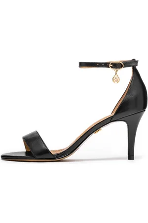 Kazar Pumps