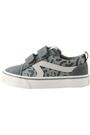 Next Sneakers