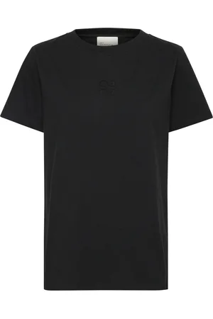 My Essential Wardrobe Shirts 