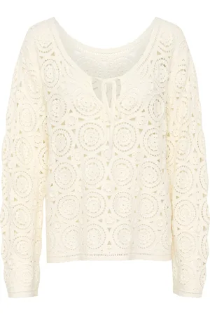 Cream Pullover 