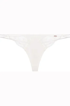 Dorina String