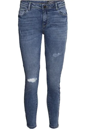Noisy May Jeans