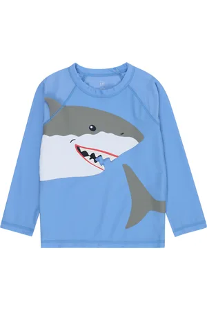GAP Shirts