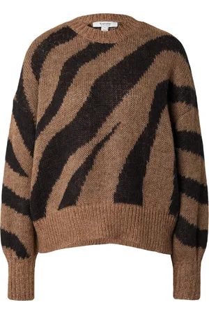 B YOUNG Pullover