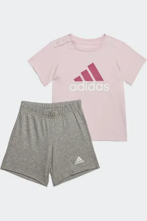 adidas Essentials Organic Cotton Tee and Shorts sæt