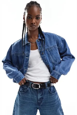 Noisy May Cropped og blå denimjakke med firkantet pasform