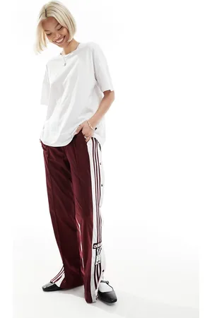 Noisy May Drop shoulder oversized t-shirt in white