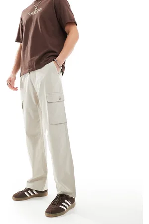 Bershka Sandfarvede cargoshorts i ripstop med vide ben-Neutral